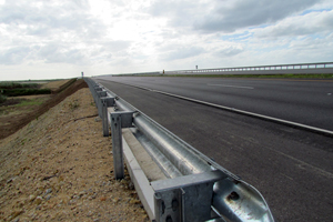 Autopista El Coral