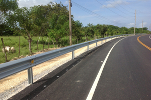 Carretera Uvero Alto - Bávaro