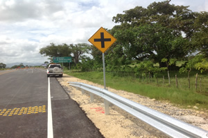 Carretera Uvero Alto - Bávaro